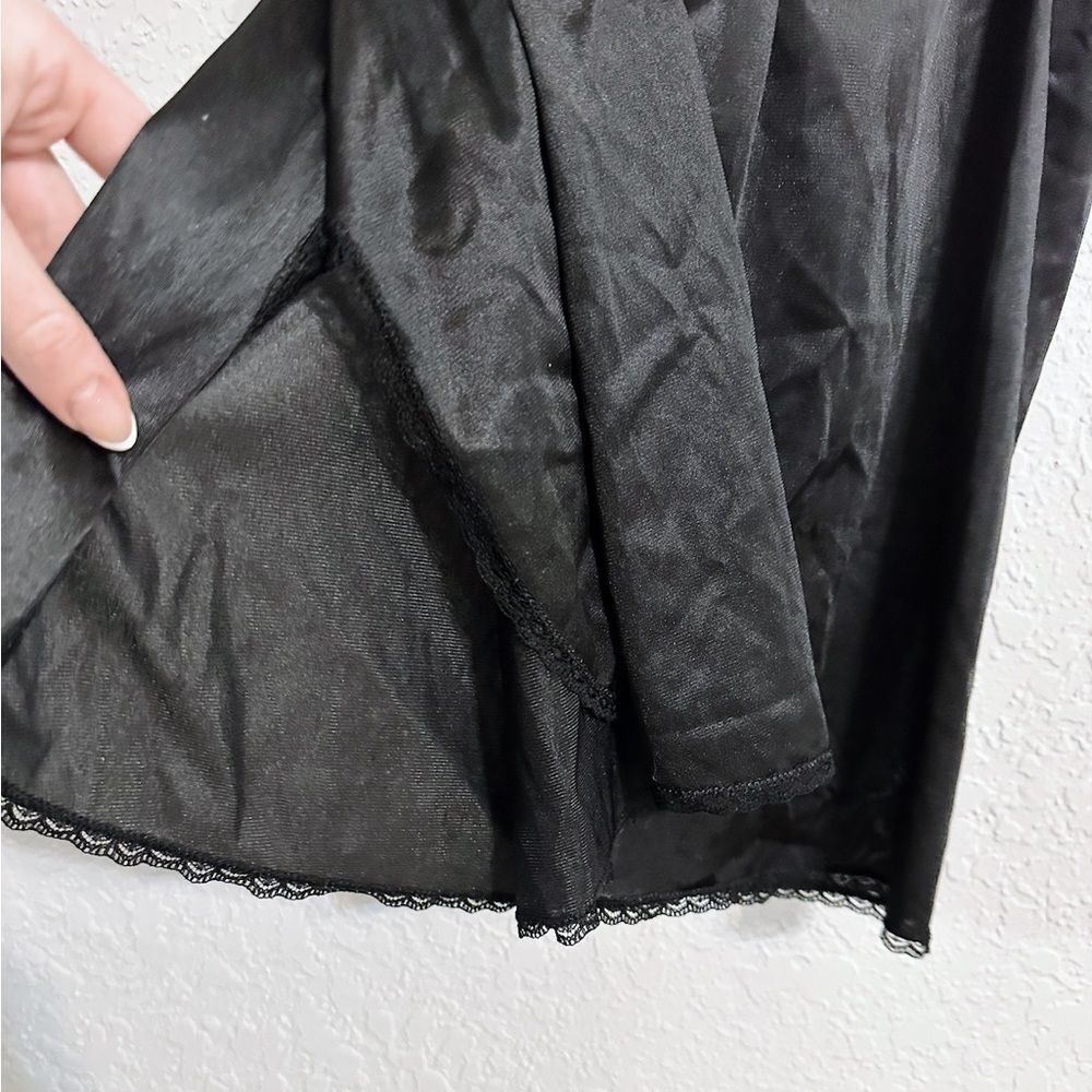 Vintage Black Slip - Picture 3 of 3